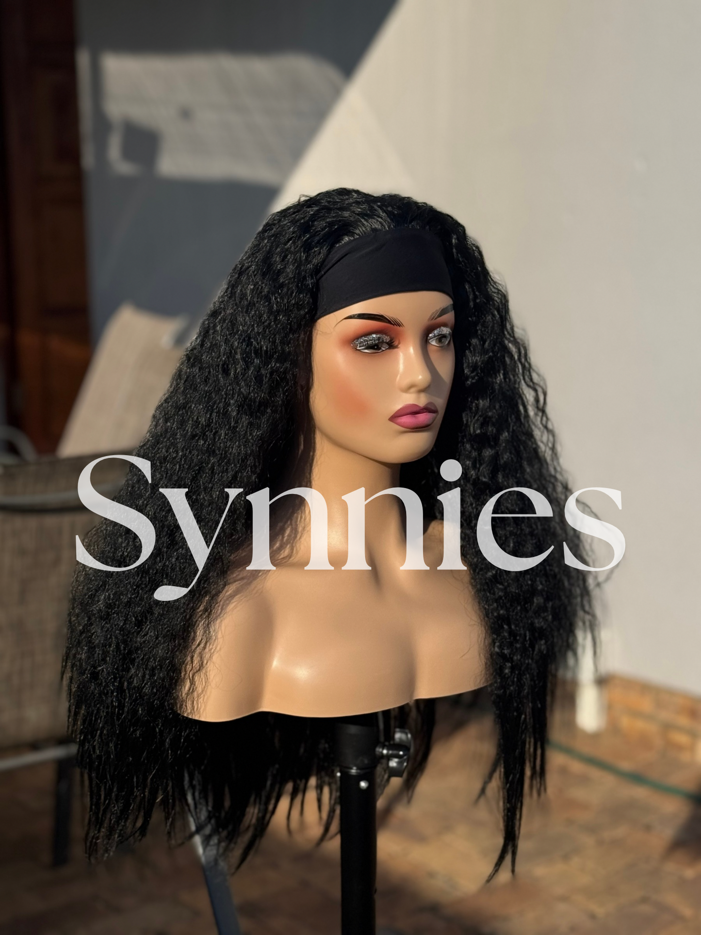 BLACK CURLY HEADBAND
