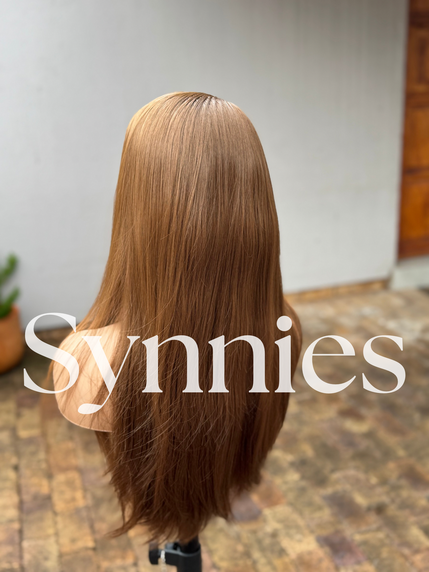 BROWN STRAIGHT 28INCH FULL FRONTAL